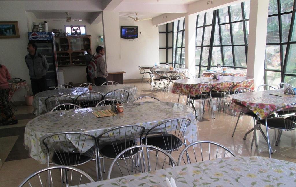 Ranikhet Grand酒店 外观 照片