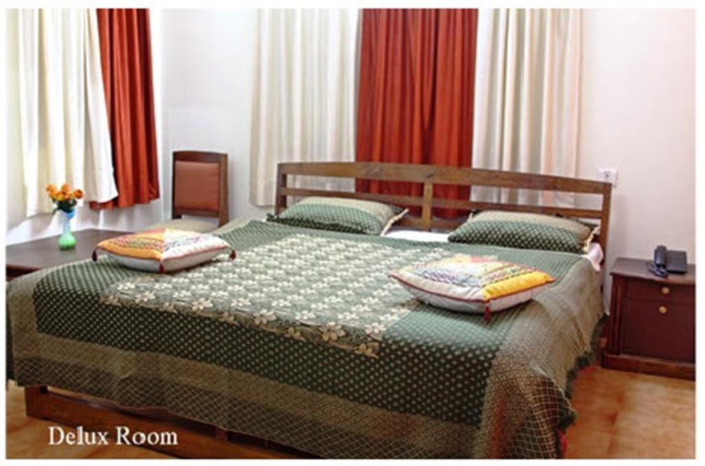 Ranikhet Grand酒店 外观 照片
