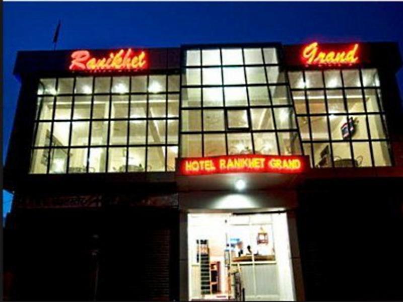 Ranikhet Grand酒店 外观 照片